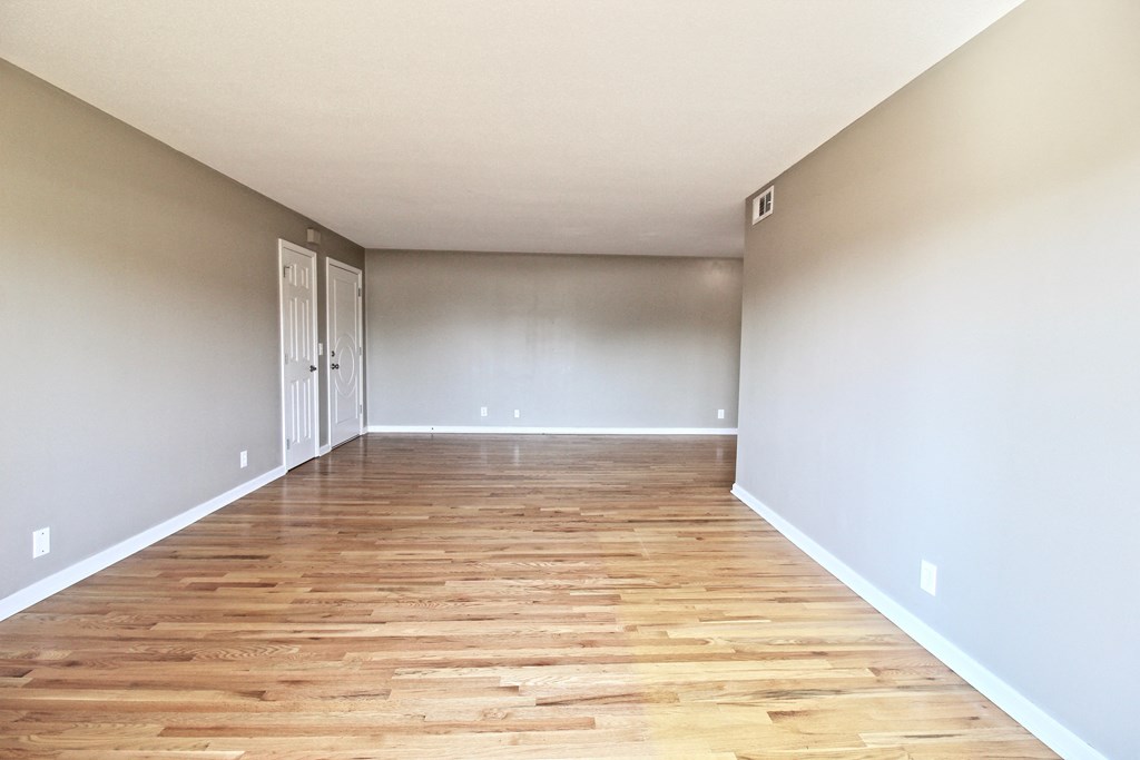 1BR Interior