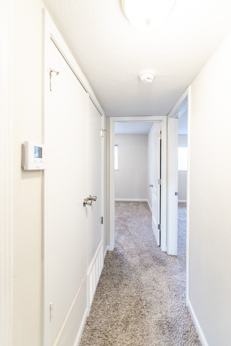 Royal Park Apartments, 10 NW 72nd St, Gladstone, MO RentCafe