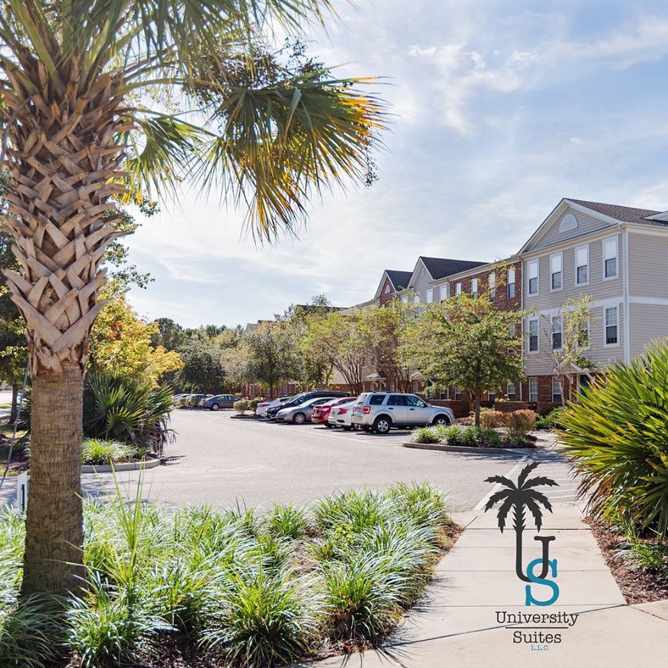 University Suites @ Coastal Carolina logo