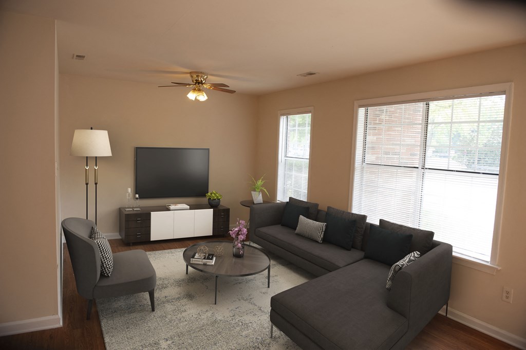 St Regis Apartments