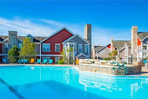 the pool at the residence on lamar apartment homes for rent