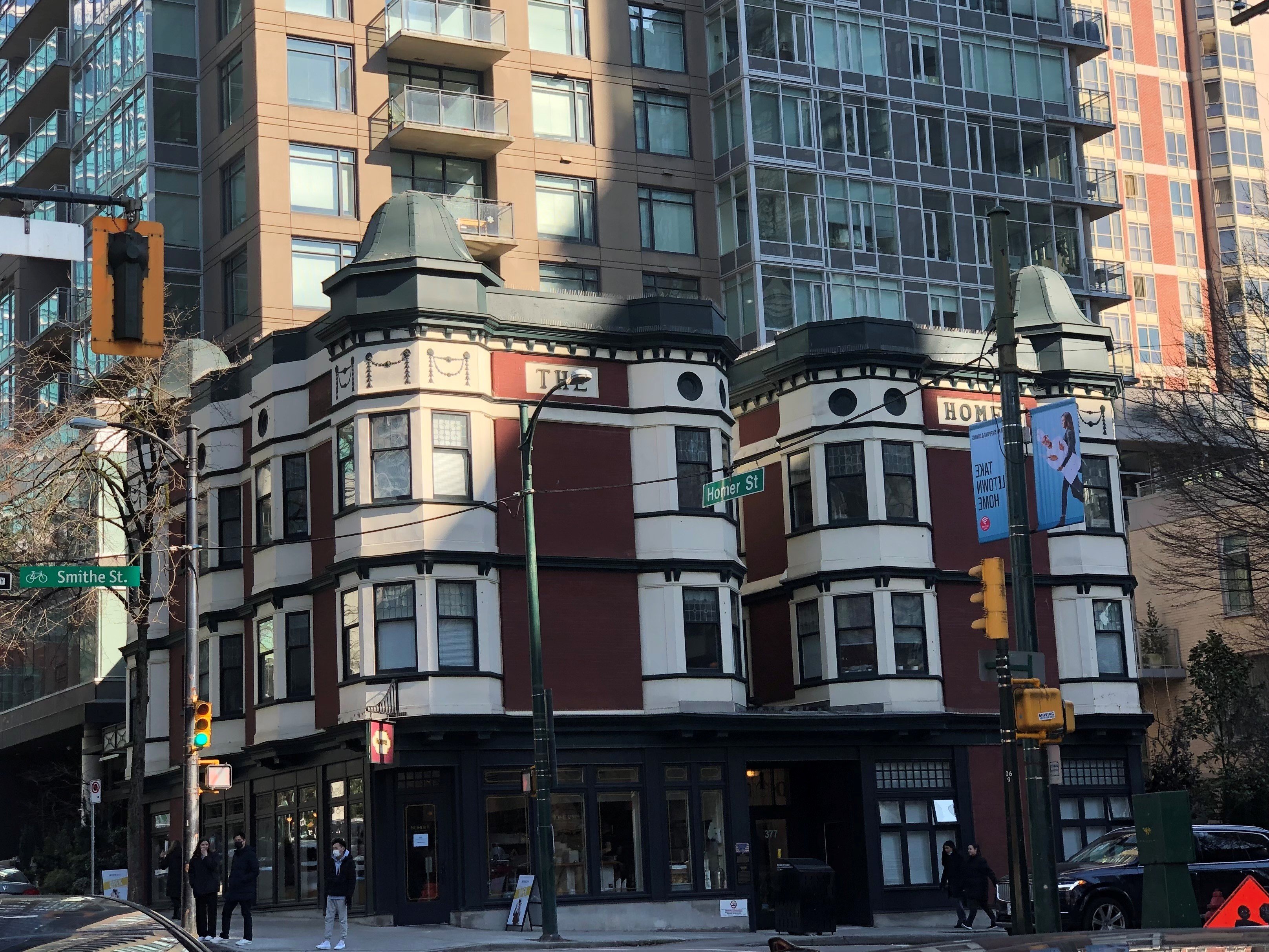 studio apartment - The Homer, Vancouver 2