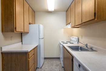 300 Enterprise Drive Studio-1 Bed Apartment for Rent - Photo Gallery 25