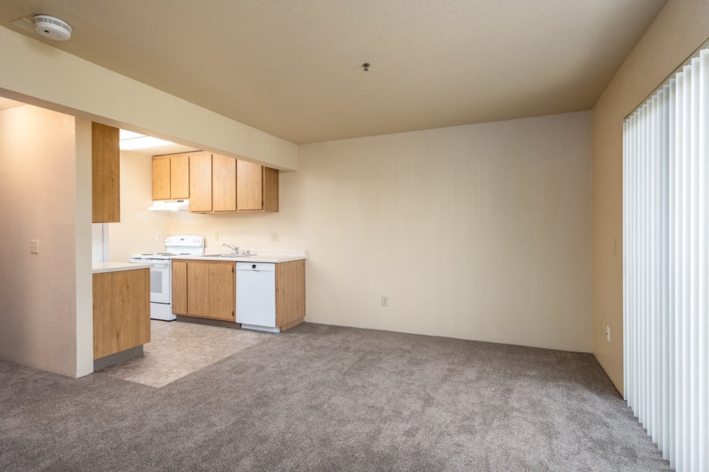 Vacant Living Area at Altamont Apartments, California, 94928
