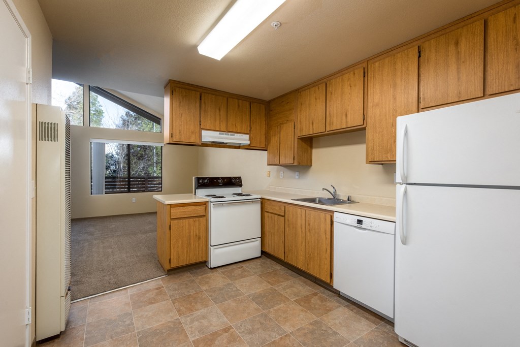 Kitchen at Edgewood Apartments, Rohnert Park, California