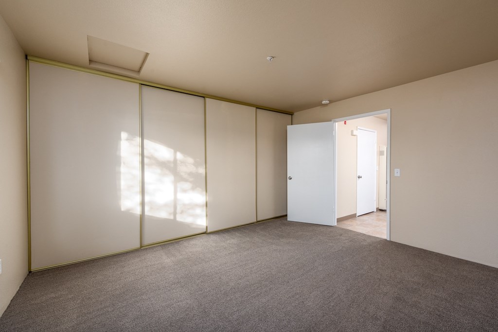 Bedroom at Edgewood Apartments, Rohnert Park, California