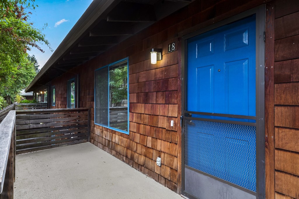 Property Backyard at Coddingtown Mall Apartments, California