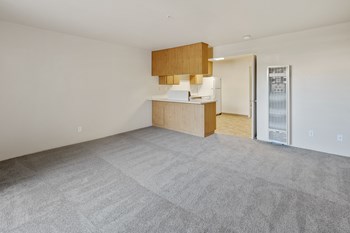 557 Laguna Drive 1 Bed Apartment, Affordable for Rent - Photo Gallery 11