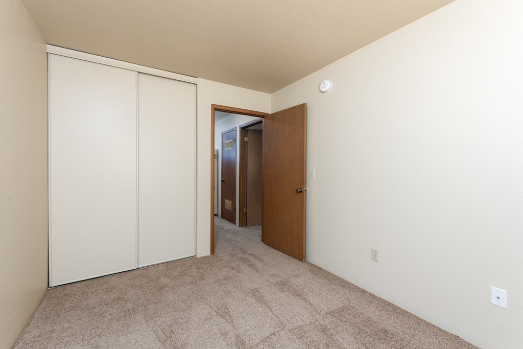 Bedroom With Closet at Meadowrock Apartments, Santa Rosa, CA, 95403