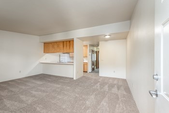 1598 Becky Court 2 Beds Apartment for Rent - Photo Gallery 7