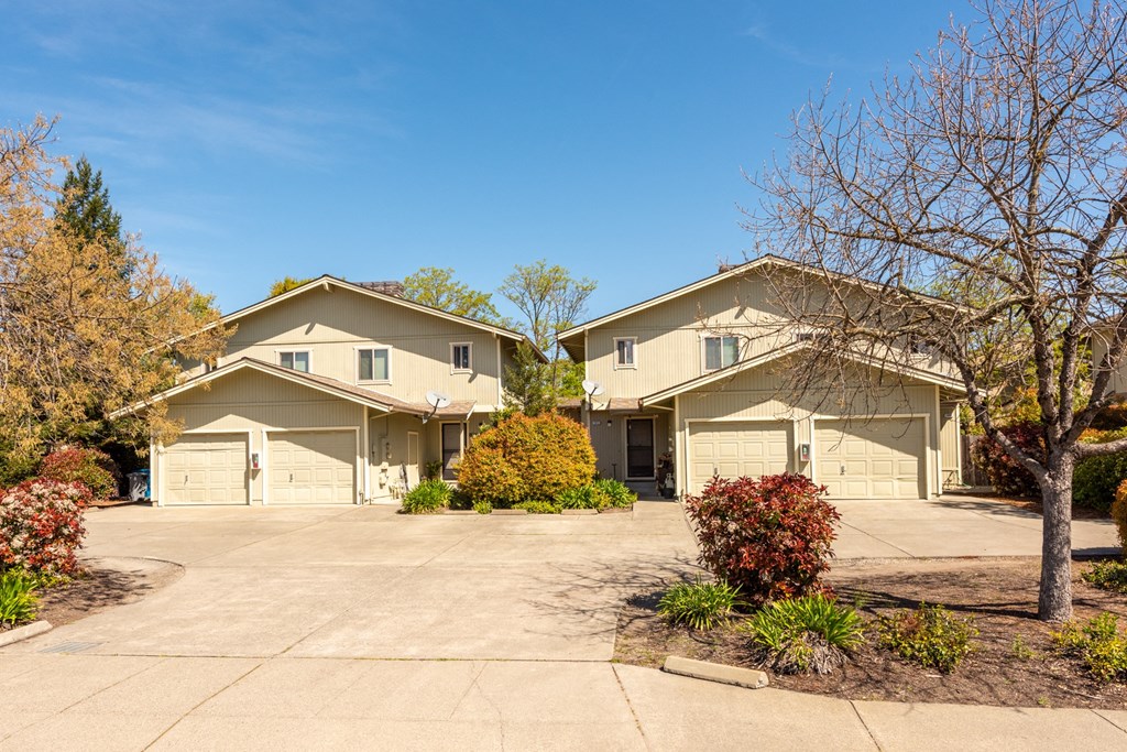 Exterior Landscape at Meadowrock Duplexes, California