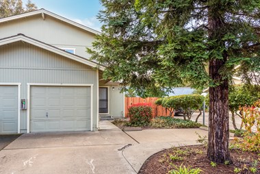 1600-1646 Becky Court 2 Beds Apartment for Rent