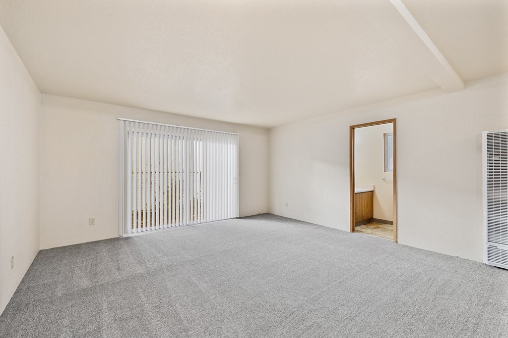 Beige Carpet at Meadowrock Duplexes, Santa Rosa, CA