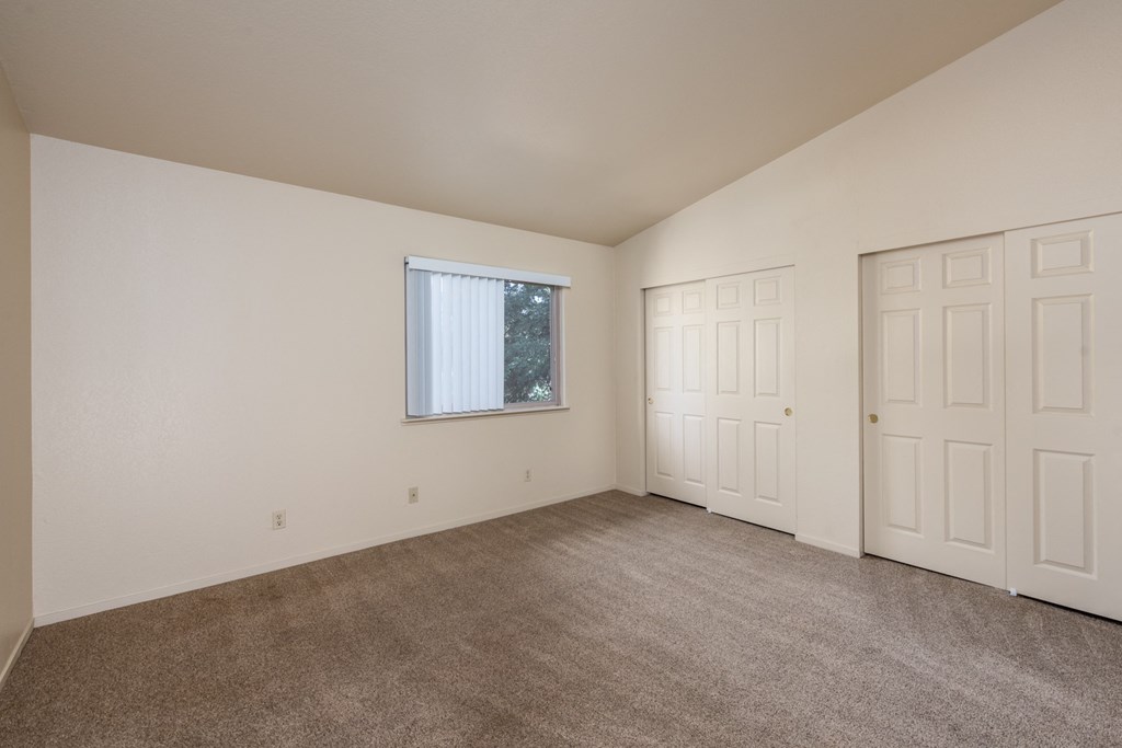 Vacant Bedroom Space at Meadowview Apartments, Santa Rosa, California