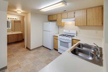 310 Butterfly Lane 1-2 Beds Apartment for Rent - Photo Gallery 20