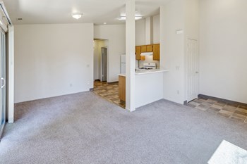 310 Butterfly Lane 1-2 Beds Apartment for Rent - Photo Gallery 28