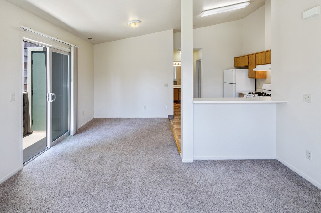 Vacant Living at Meadowview Apartments, Santa Rosa, CA