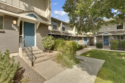 One and two bedroom townhomes