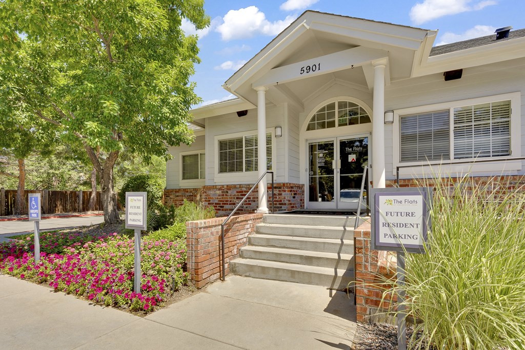 Leasing office entrance