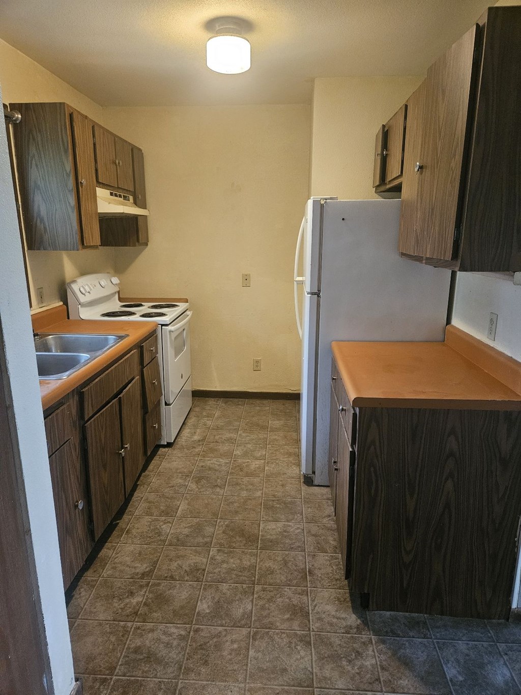 Country Fair Apartments