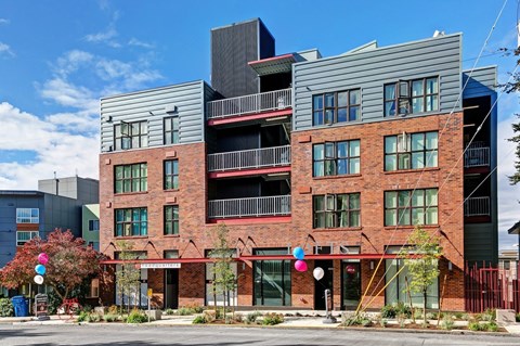 the building in which the apartment is located