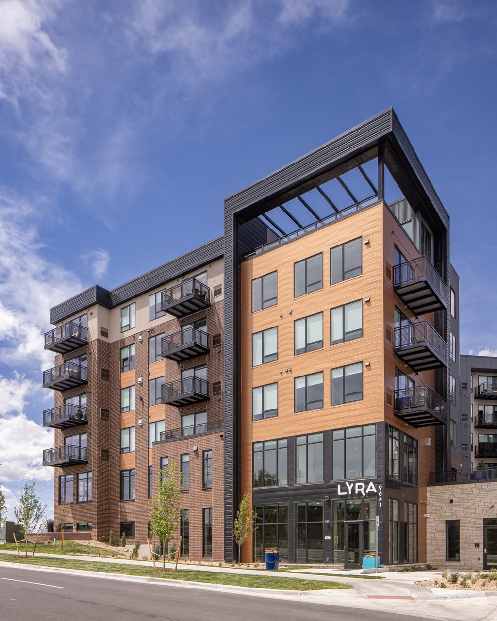 exterior shot of Lyra apartments in centennial