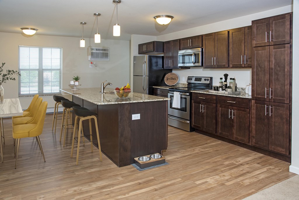 Kitchen and Kitchen Island