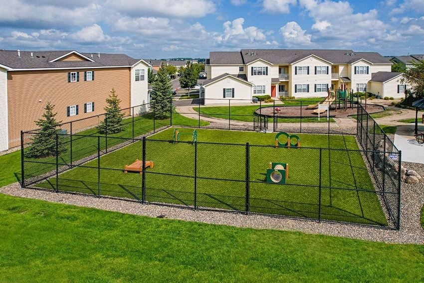 Cascade Shores Townhomes + Flats, 182 GrandeVille Road SW, Rochester