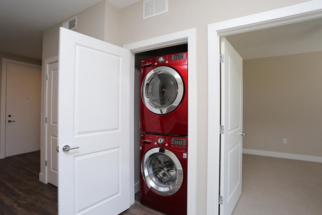 In Unit Washer Dryer