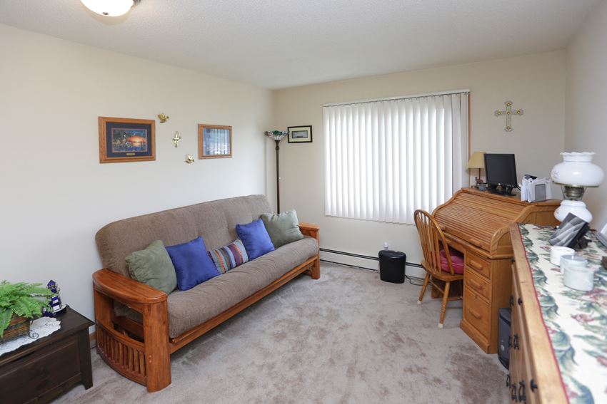 Living Rooms filled with ample light and plenty of space for relaxing. - Photo Gallery