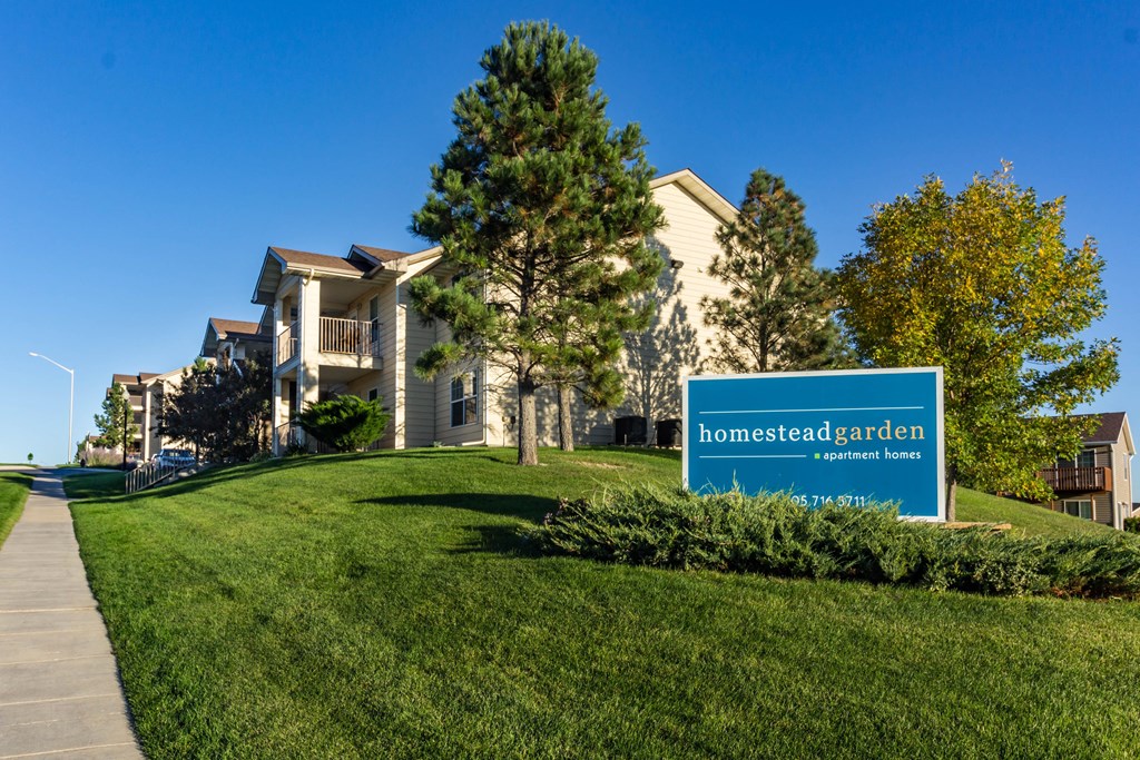 Homestead Garden Leasing Office complete with professional, eye-catching sign.