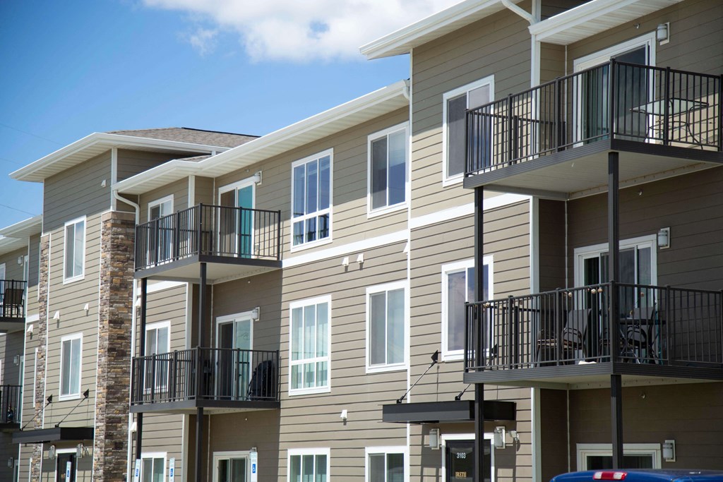 Zoomed in view of Northridge Apartments' balconies.