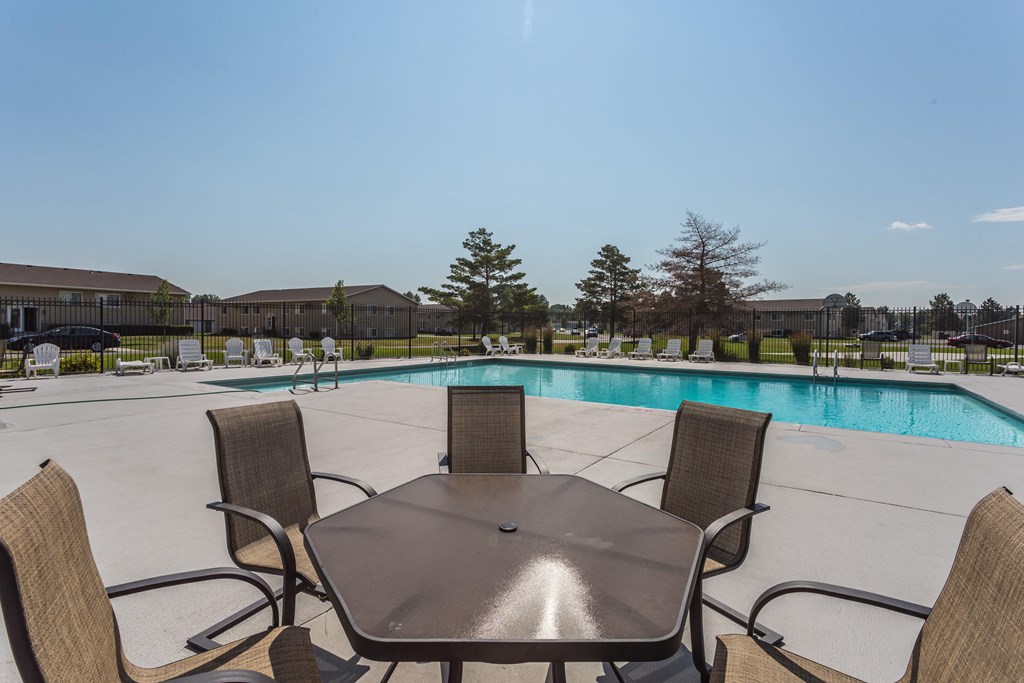 Poolside Table and Chairs