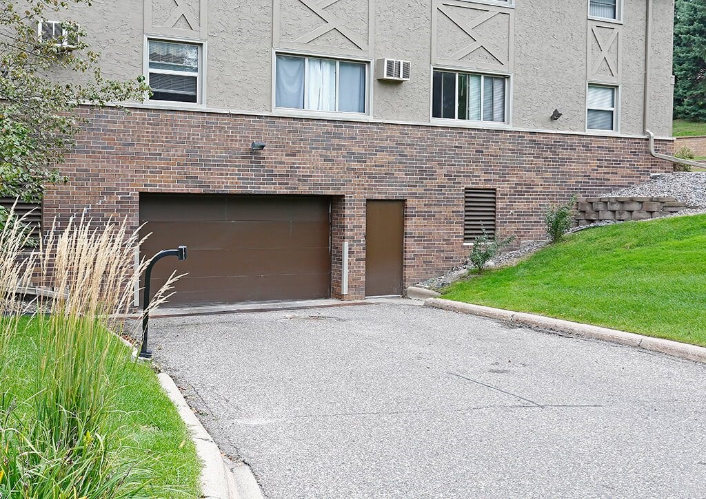 Enjoy convenient Underground Garage parking to avoid cold Minnesota winters.