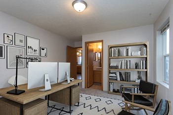 PointeWestRapidCityWorkFromHome - Photo Gallery 5