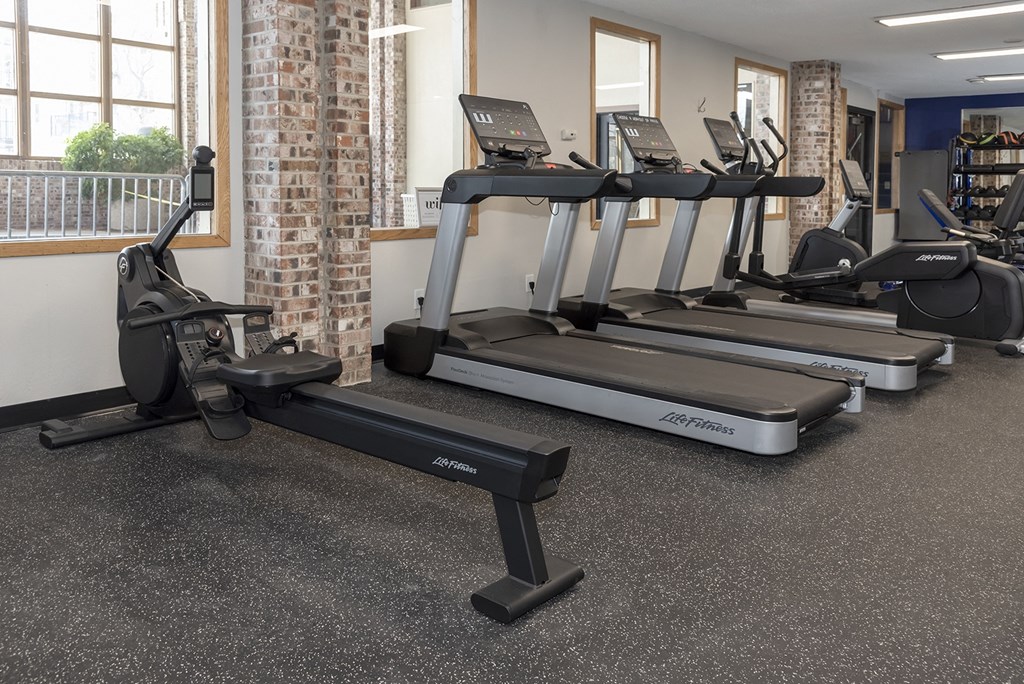 RiverPointeApartmentsFridleyMN-Fitness Center Cardio