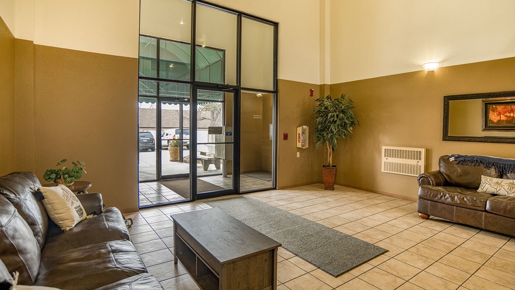 Rocky Meadows entrance with elevator