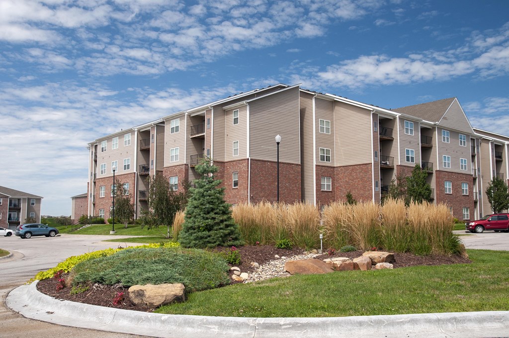 Exterior Whispering Ridge with Decorative Plants