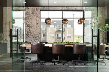 Working from home never look (or felt) so good. The Synergy Space supports online collaborations with reliable WiFi and private conference room.