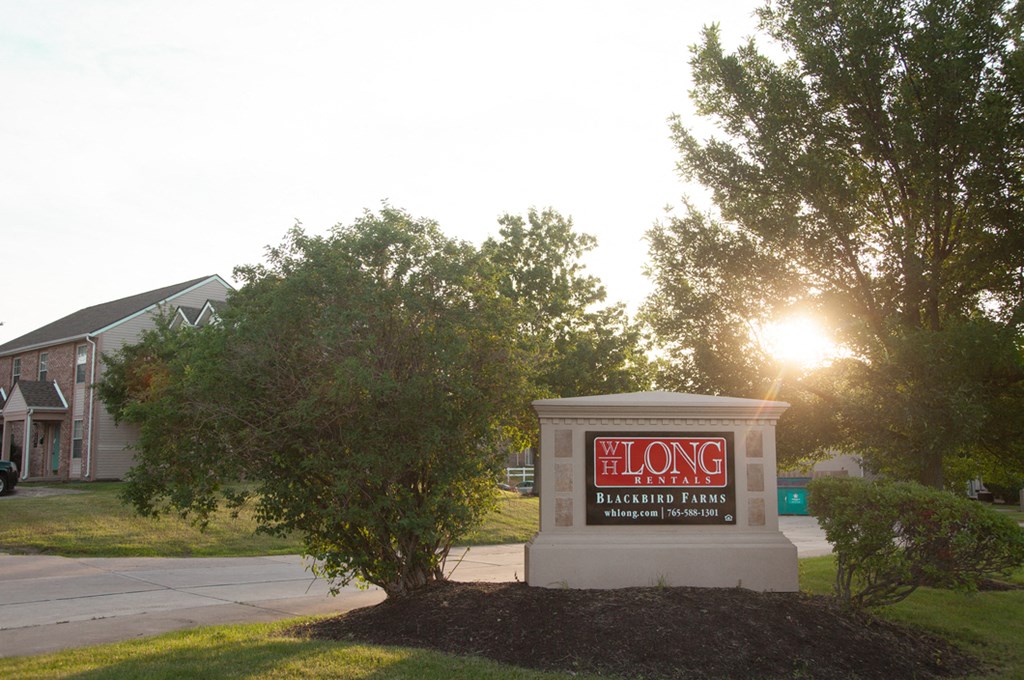 a building with a sign that reads