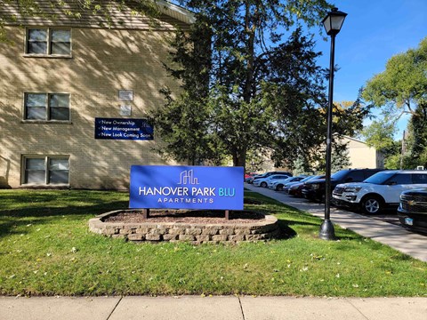 a view sign in front of a building