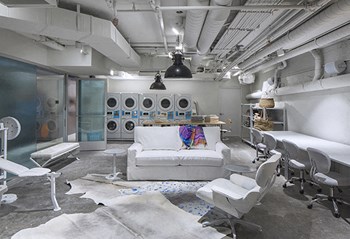 laundry and art studio - Photo Gallery 5