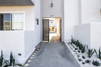 Exterior - Photo Gallery 3