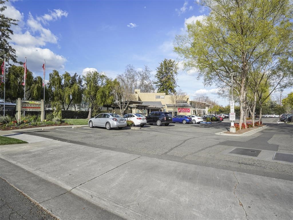 parking area at Parkside Apartments, Davis, 95616