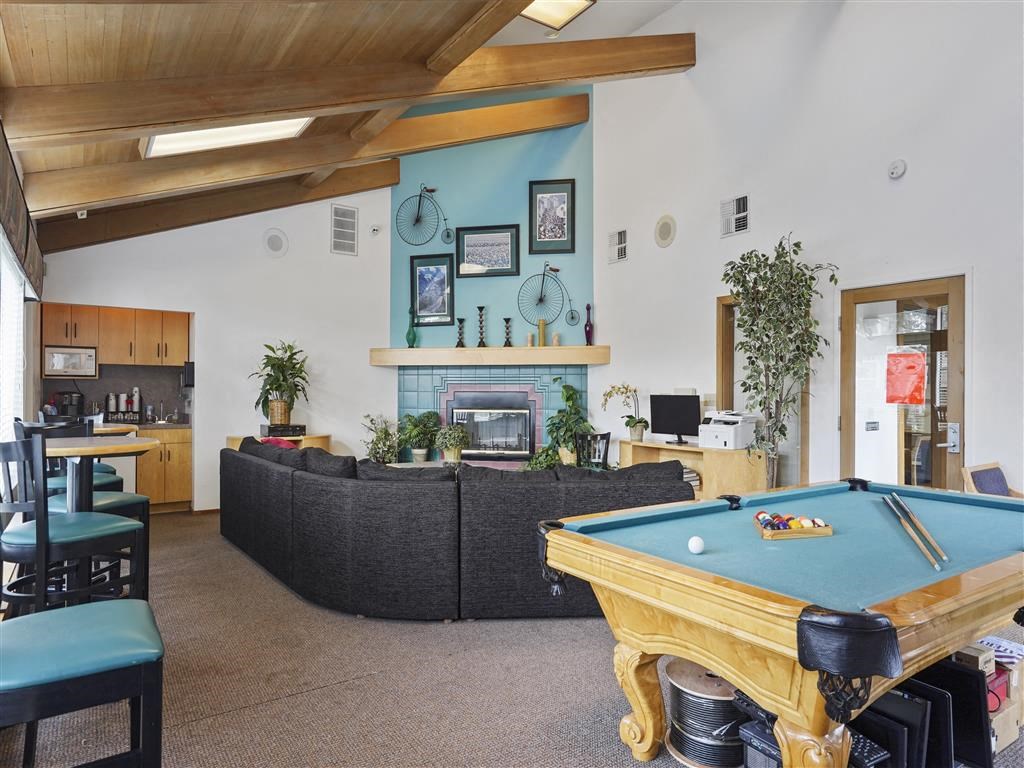 Entertainment room at Parkside Apartments, California, 95616