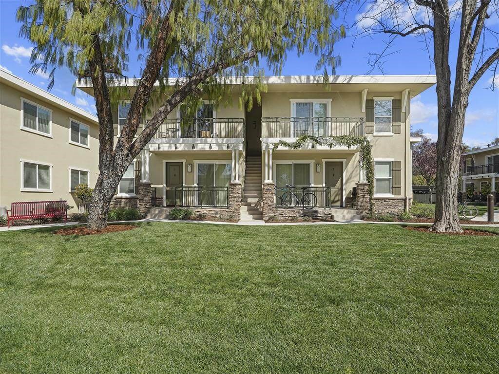 green park at Parkside Apartments, Davis, California