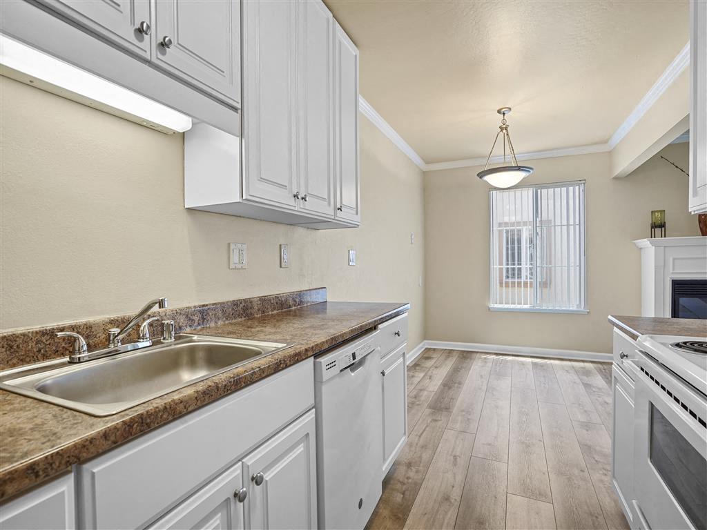 Peninsula Pines Apartments is a similar property to Nine88 Apartments located in South San Francisco