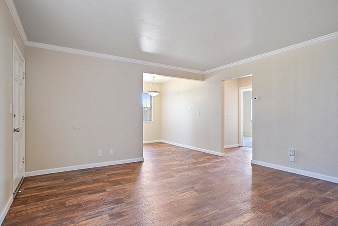 Hardwood Floors at Colonial Garden Apartments, San Mateo, California