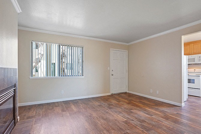 Hardwood Flooring at Colonial Garden Apartments, San Mateo, 94401