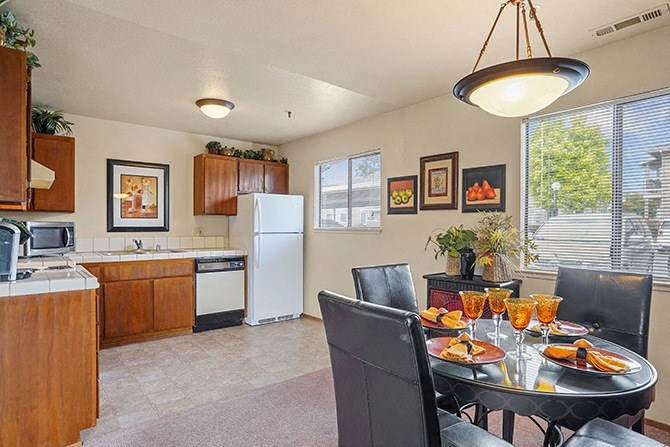 Well Equipped Kitchen And Dining at Cypress Landing, Salinas, CA, 93907